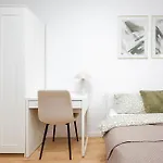 Kopernika Elegant 2br With Balcony * Lodz