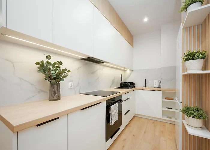 Kopernika Elegant 2br With Balcony *